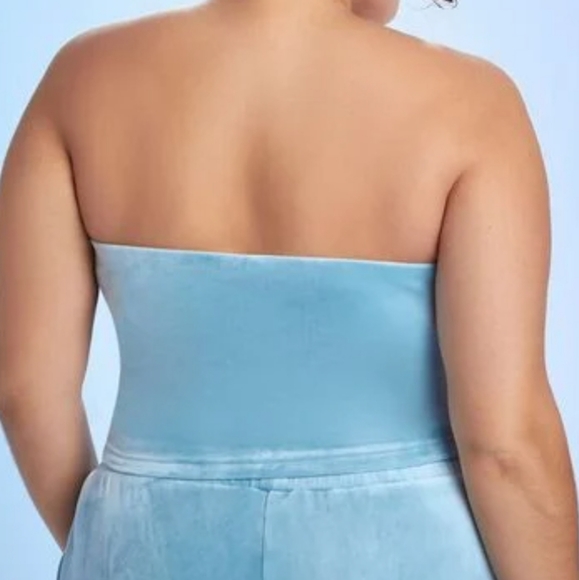 F21 X Hello Kitty Velour Tube Top 3X - Picture 5 of 5